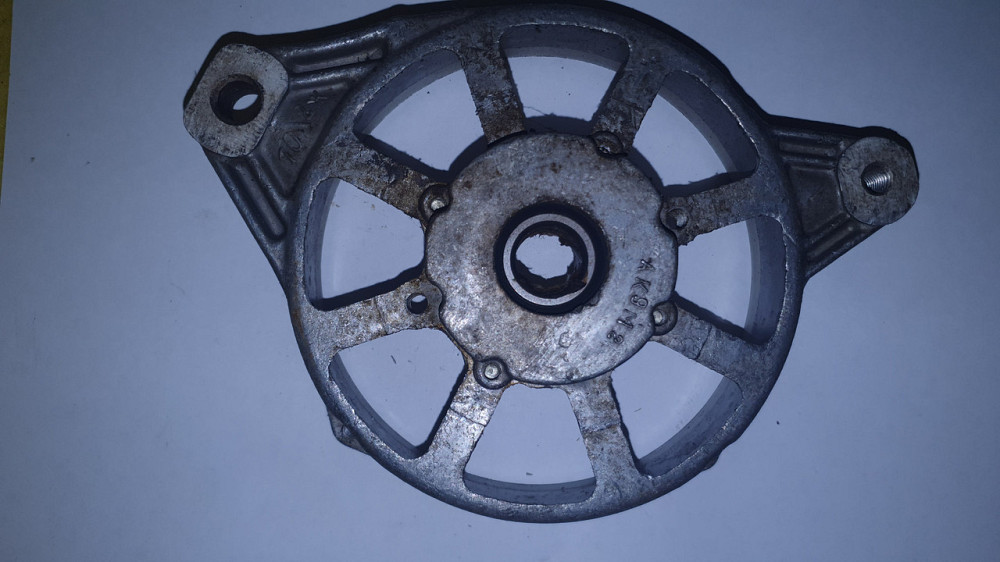 Крышка генератора передняя Г-250. Харьков - изображение 1