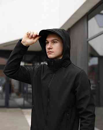 Черная куртка мужская весна/осень из софтшела с капюшоном Pobedov Shadow V2 Киев