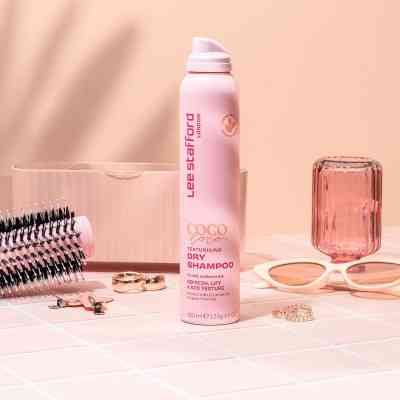 Сухой шампунь Lee Stafford Coco Loco Texturising Dry Shampoo 200 мл (5060282703612) Винница