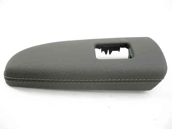 Mercedes-Benz  A2217300889 7H91 Сіра накладка кнопки склопідйомника задніх правих дверей S-class short W221 S-class long V221 Одесса