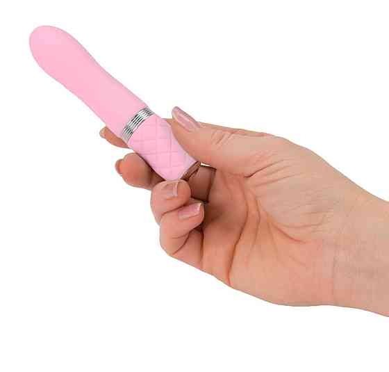 Роскошный вибратор PILLOW TALK - Flirty Pink с кристаллом Сваровски, гибкая головка Sex Aura Киев