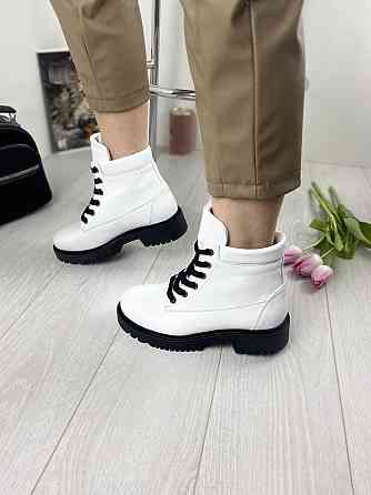 Черевики жіночі ARLEN білі шкіра натуральна зима 38р. (2832) Коломыя