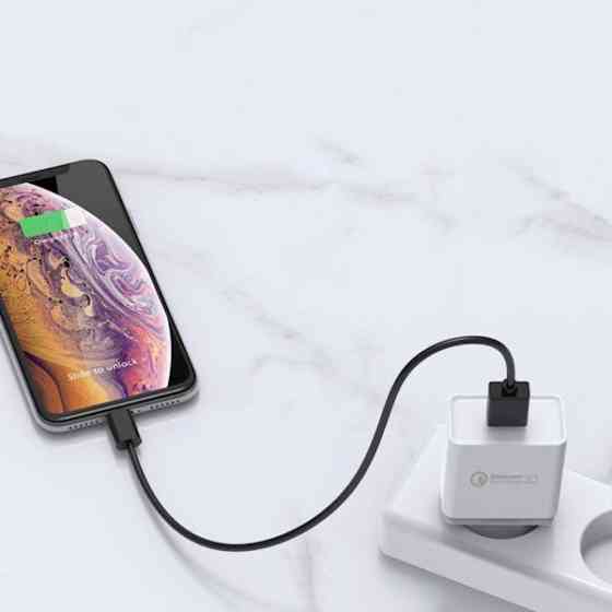 Зарядний пристрій 1xUSB 18W (USB A QC 3.0) Fast Charger White CD122 Ugreen (10133) Киев