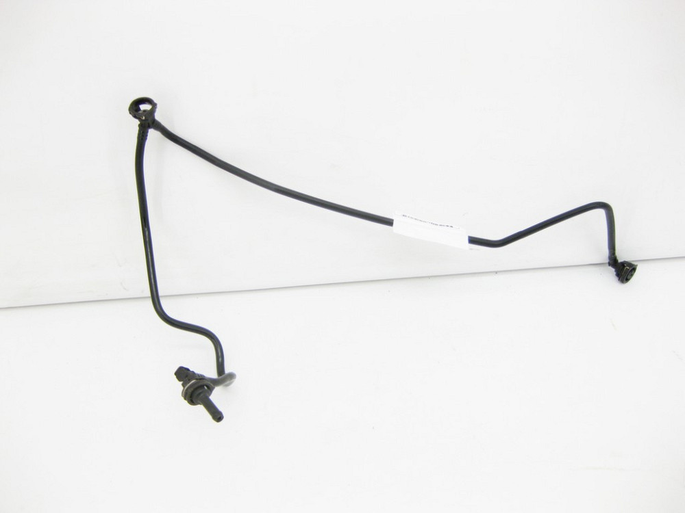 Mercedes-Benz  A2465010325 Вентиляційна трубка розширювального бачка та радіатора CLA C117 CLA Shooting Brake X117 GLA X156 A-class W176 B-class W242  Одесса - изображение 7