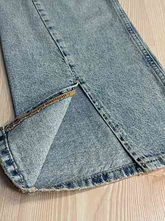 Джинсы женские It’s Basic 3055 LOOSE FIT прямые с разрезами впереди голубые, голубой, 36, 36, 75 см, Одесса