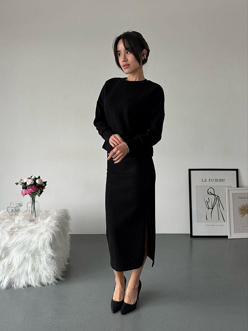 Женский стильный теплый костюм двойка с разрезом сбоку Черный, 46/48 Одесса - изображение 4