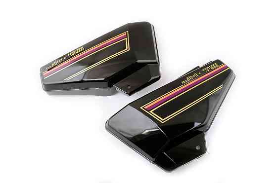 Пластик Alpha збоку на бардачок (чорні) KOMATCU Київ