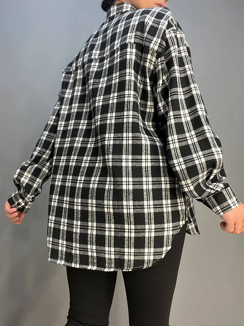 Сорочка жіноча A-N 225 в клітинку вільний крій оверсайз фланель one size чорна, чорний, one size Київ - фото 17