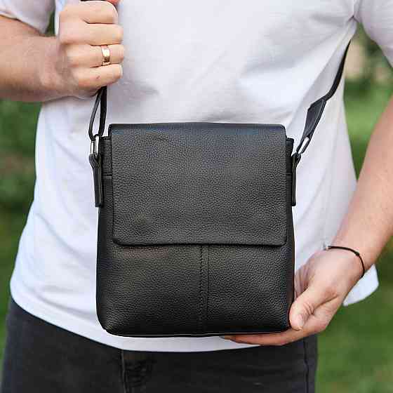 Кожаная мужская сумка-месенджер через плечо черная Tiding Bag 48450 Каменское