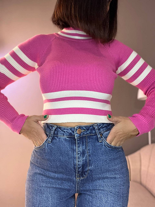Светр гольф жіночий MIX RAY 6728 смуга кроп-топ короткий, малиновий, one size Київ - фото 5