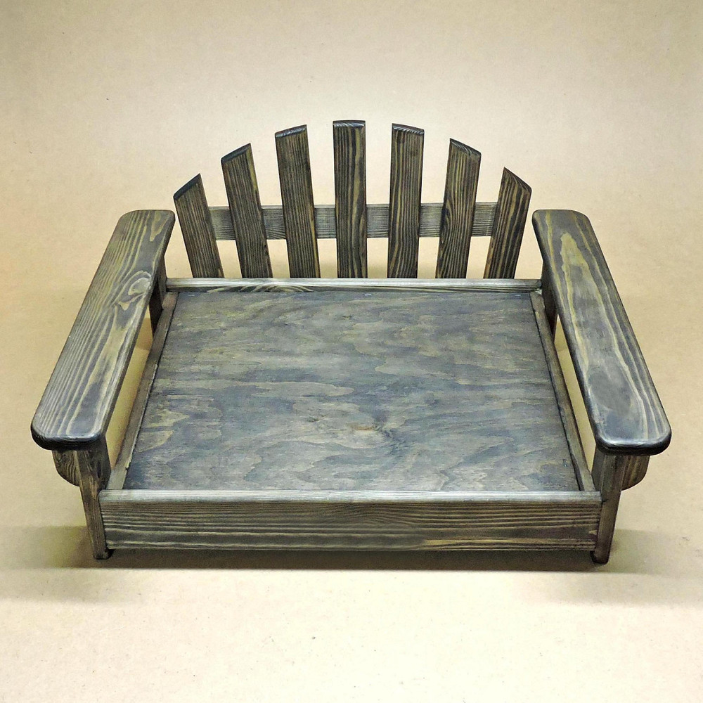 Лежак деревянный для собаки 