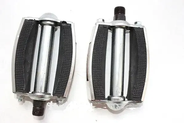 Педали на велосипед Украина / Салют / Десна Feel Fit Черный Бровары - изображение 1