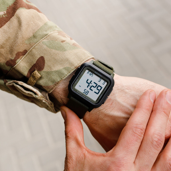 Часы мужские водостойкие тактические Skmei Chess Зеленый Киев - изображение 3