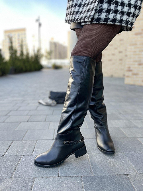 Valiente Чоботи жіночі VALIENTE чорні натуральна шкіра висота 46см обхват 35-36см розмір 38р. ( Коломия - фото 1