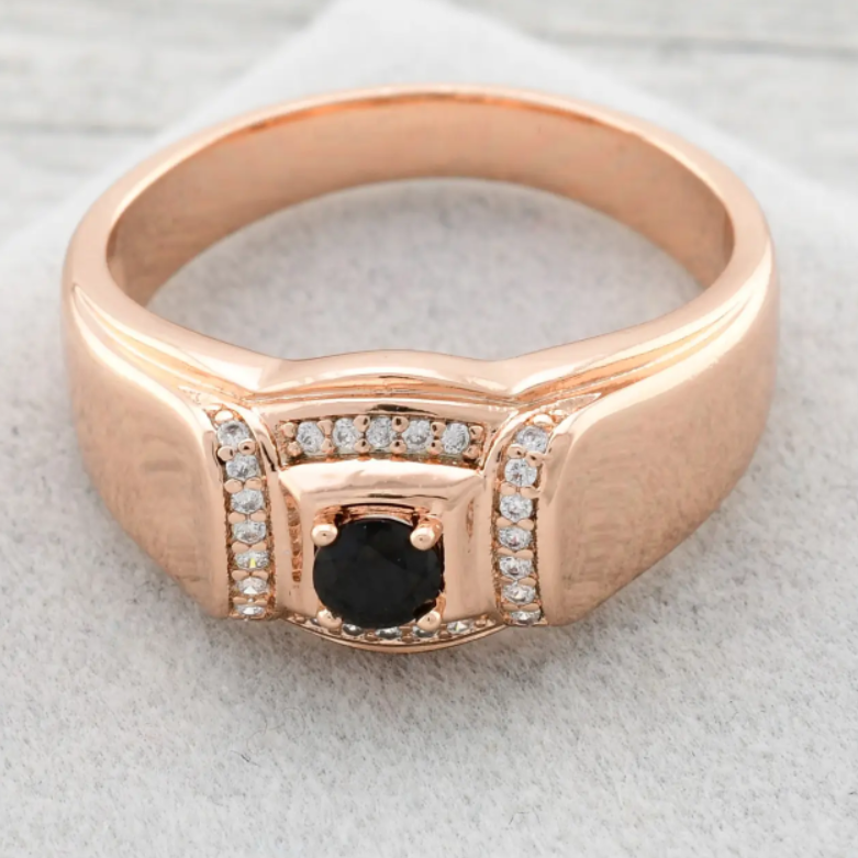 Печатка Xuping 11596 черные фианиты, позолота РО, ширина11 мм, размер 20, вес 5,0 г, мужская Киев - изображение 3