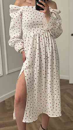 Жіноча сукня міді з відкритими плечима з мусліну Червоні серця XL/2XL Харків