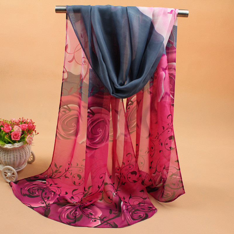 Шарф с розами шифоновый 145 на 48 см серо-розовый Киев - изображение 4