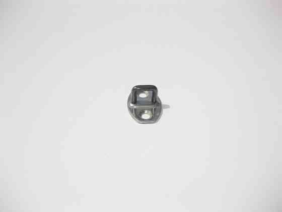 VAG  3B0837033T Петля - вуха замка дверей VW Bora Jetta Lupo Polo Audi A6 TT RS6 Одесса