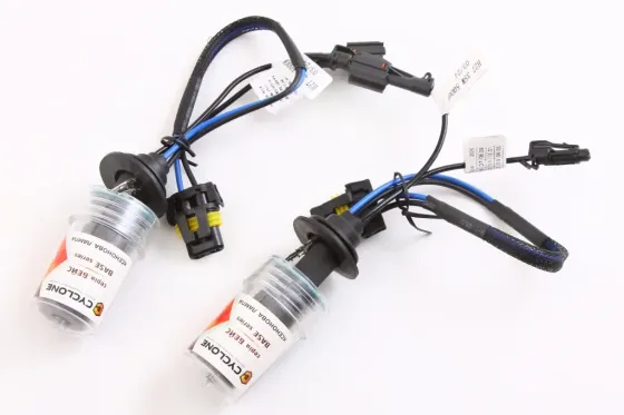 Ксеноновая лампа H27 AC 5000К Cyclone Base Винница