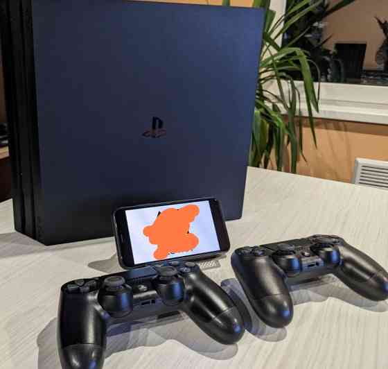 Sony PlayStation 4 Pro 1 TB (колі2 Джойстика).З Гарантією. Харків
