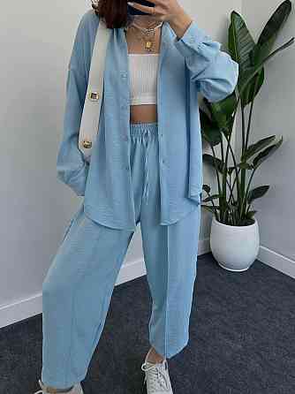 Женский легкий брючный костюм двойка: рубашка и брюки американский креп Голубой, 44/46 Одесса