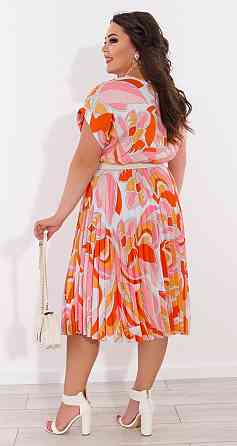 Красивое платье с юбкой в складку (56) Киев