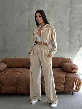 Жіночий стильний велюровий мʼякий костюм двійка велюр плюш Бежевий 44/46 Одеса