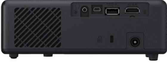 Проєктор: Epson EF-11. Харків