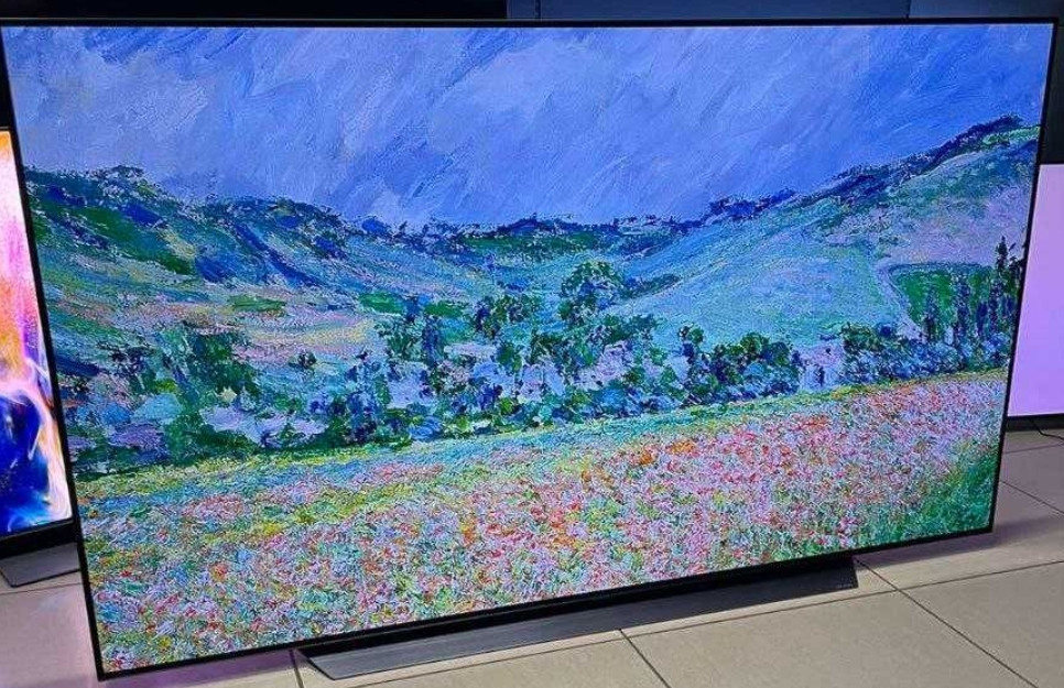 Телевизор Безрамный: 83