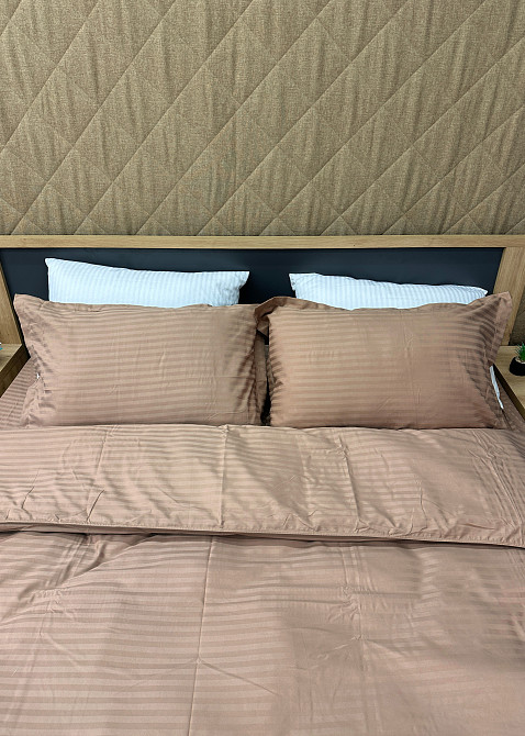 Комплект постільної білизни Страйп-сатин Євро 200х230 з простирадлом на резинці Мокко (88-107) Київ - фото 6