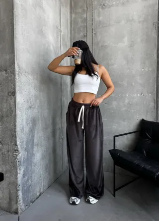 Велюрові жіночі брюки вільного крою з високою посадкою Одеса