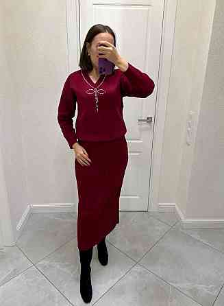 Женский теплый элегантный костюм: свитер и плиссированная юбка машинная вязка Бордо Одесса