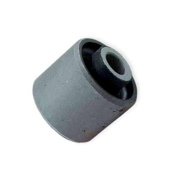 Сайлентблок заднего Митсубиси Лансер 03-, Аутлендер поперечного на тяжку 306225 рычага Мукачево