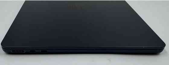 Apple Macbook Air 13.6 M2 2022 8GB RAM 256GB SSD Midnight IL6534. Київ