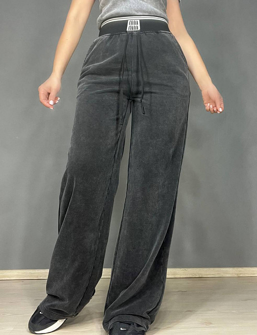 Брюки жіночі Yimeite 512 палаццо широкі трикотажні варені тай дай талія на резинці чорні, чорний, 29 Київ - фото 9