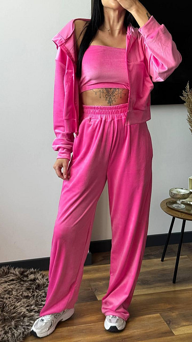 Женский плюшевый прогулочный костюм тройка: кофта топ и штаны велюр Барби, 44/46 Одесса - изображение 1