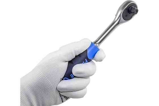 Трещотка реверсивная с резиновой ручкой 3/8