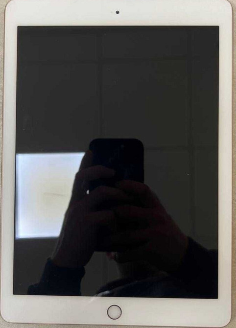 Планшет Apple iPad 6-32Gb. Gold.+ в подарунок чохол Киев - изображение 1