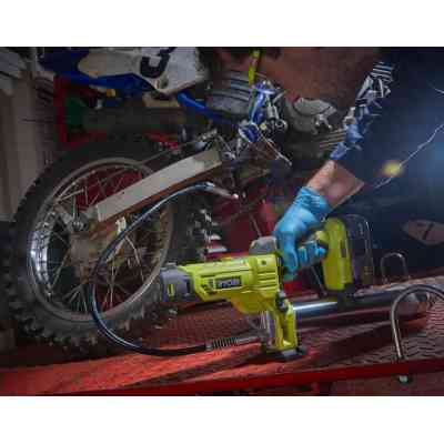 Шприц для смазки Ryobi R18GG-0, 18В ONE+, 690Бар (без АКБ и ЗУ) (5133004643) Винница