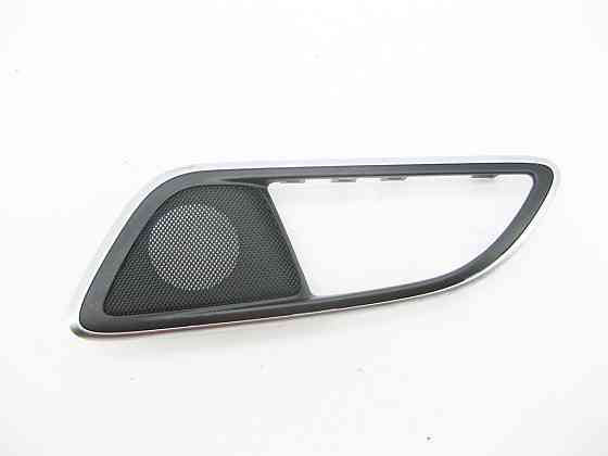 Mercedes-Benz  A2467300348 Декоративна накладка внутрішньої задньої лівої ручки відкриття дверей з сіткою під ВЧ динамік CLA Shooting Brake X117 CLA C Одеса