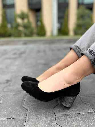 Nivelle Туфлі жіночі NIVELLE чорні замша натуральна каблук 6 см (1529/6030-6045) Коломия