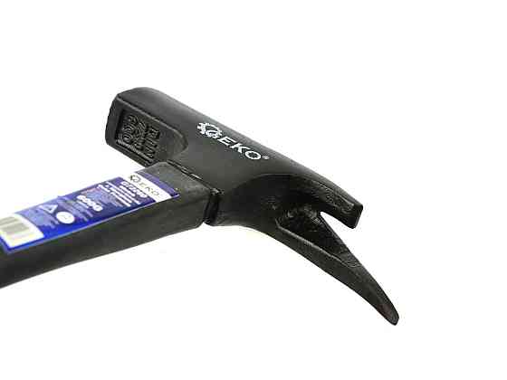 Молоток покрівельника "GeKo"-premium 600 г з ручкою зі скловолокна покритого TPR Киев