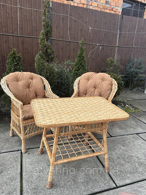 Меблі плетені з кавовими накидками Київ - фото 1