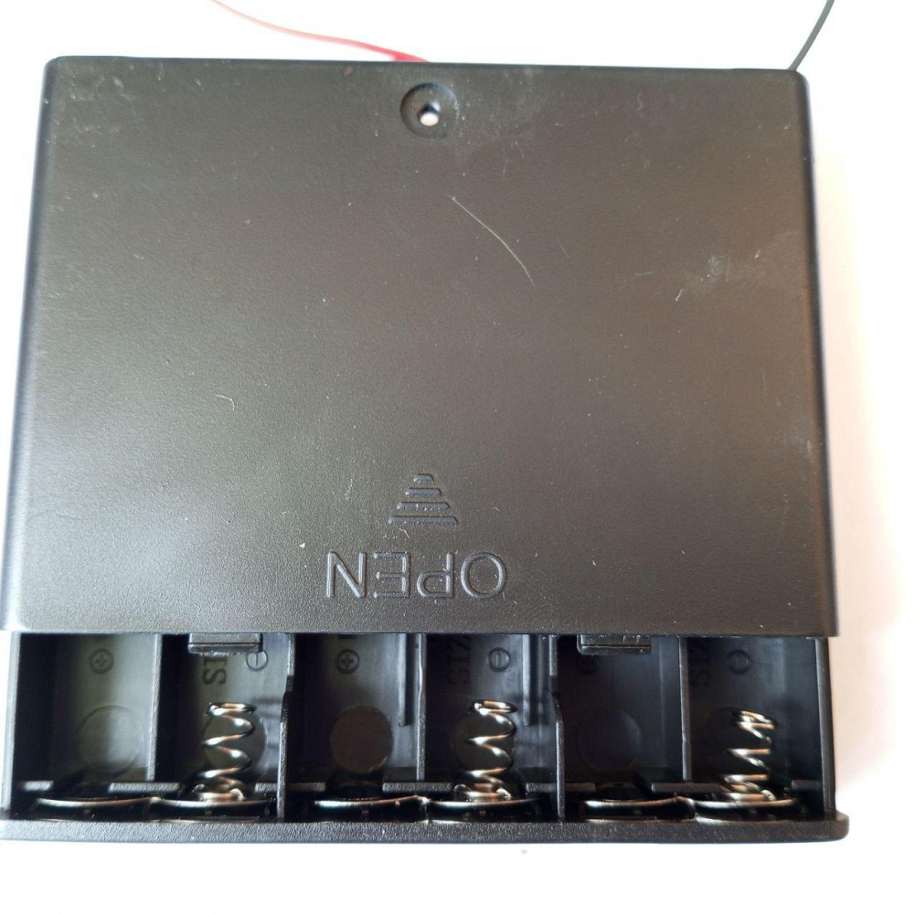 Корпус для шести батарейок типу АА Daier BH5-6003, з кришкою і перемикачем ON-OFF, з проводками 15 с Полтава - фото 1