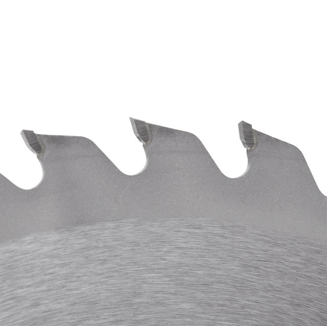 Диск по деревині, з твердосплавними напайками, 210×30×1,5 мм, 40 зубів, 6800 об/хв INTERTOOL CT-3023 Київ - фото 4