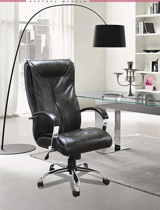 Офісне Крісло Керівника Richman Boston Шкіра Lux Хром М1 Tilt Чорний Дніпро - фото 1