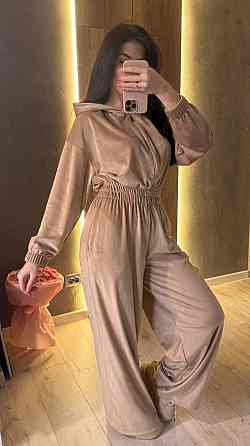 Жіночий стильний повсякденний комбінезон велюр плюш Бежевий, 42/44 Одеса