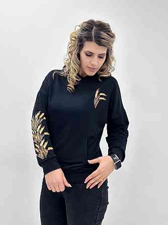 Демисезонный женский худи с принтом 