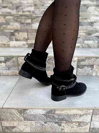 SOTHBY'S Жіночі черевики Sothby's чорні натуральна замша весна-осінь висота 13см (Б-5502/2) 37р Коломия