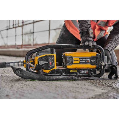 Вибратор глубинный DeWALT силовой POWERSHIFT Li-Ion 55V, бесщёточный, 4.5 кг (без АКБ и ЗУ) (DCPS320N) Винница - изображение 7